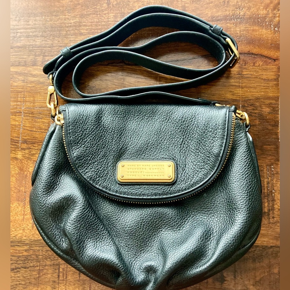 Marc Jacobs Black Pebbled Leather Crossbody Bag